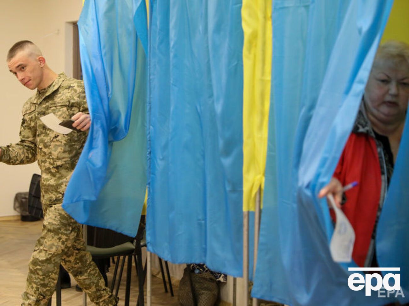 Сегодня в Украине проходит второй тур президентских выборов