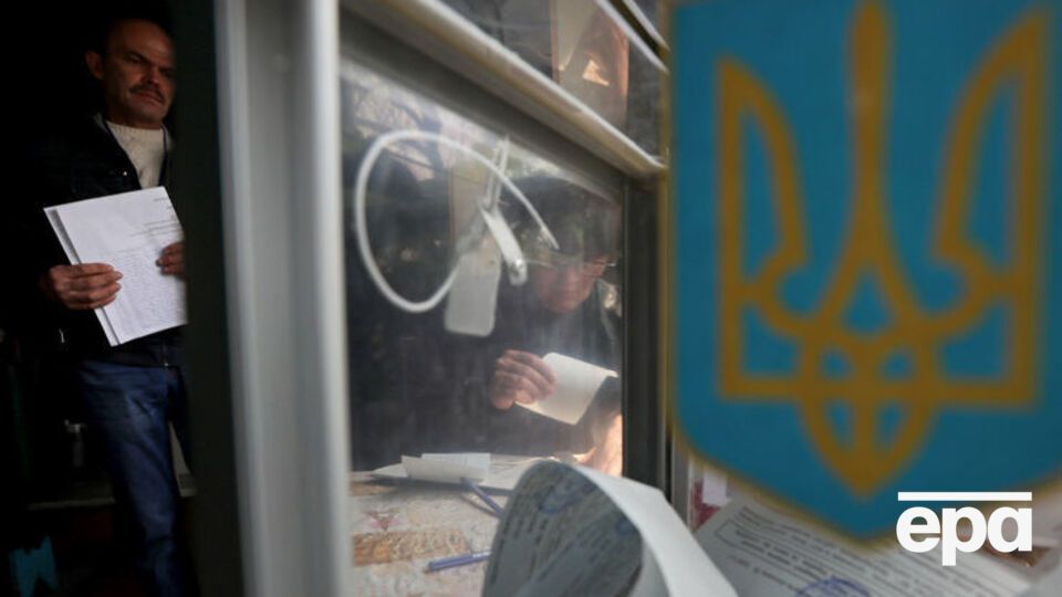 Сегодня в Украине проходит второй тур президентских выборов