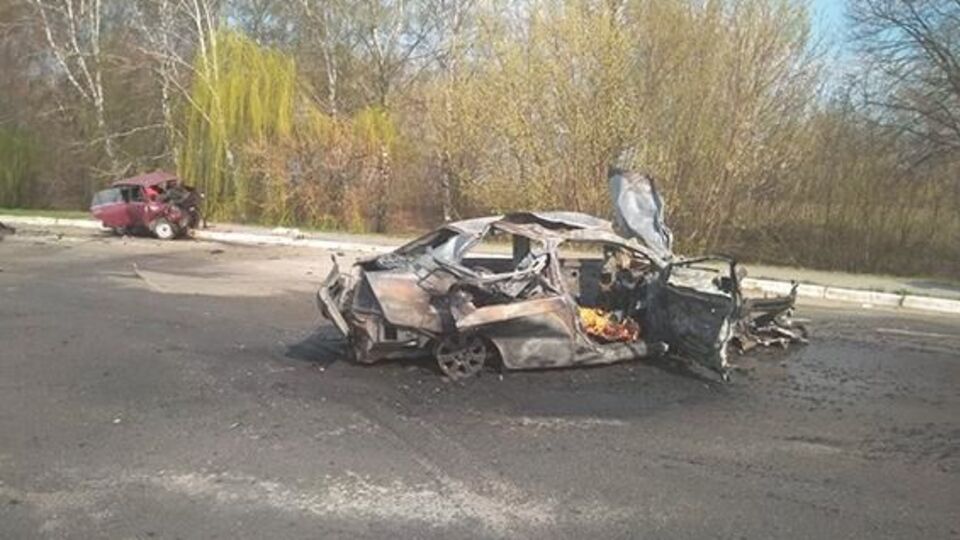 Зіткнулися "Жигулі" і Chevrolet