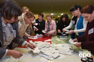 В Украине продолжается подсчет голосов второго тура выборов президента