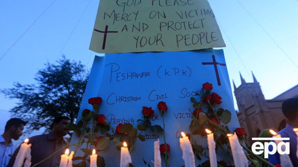 21 квітня на Шрі-Ланці майже одночасно сталися вибухи в католицьких церквах і готелях