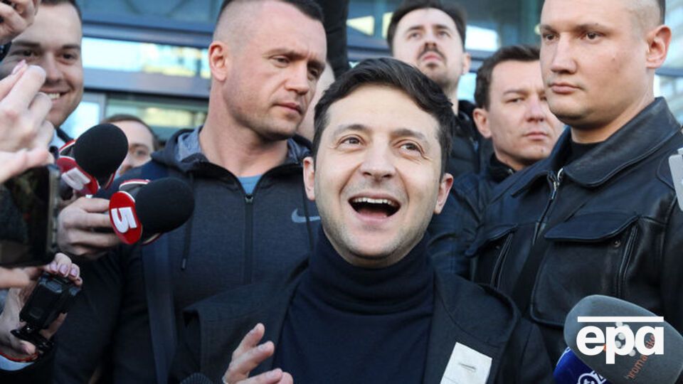 Згідно з даними опрацювання ЦВК 90,1% електронних протоколів, Зеленський здобуває 73,16% голосів