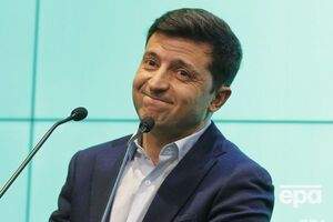 Зеленський лідирує у президентських перегонах