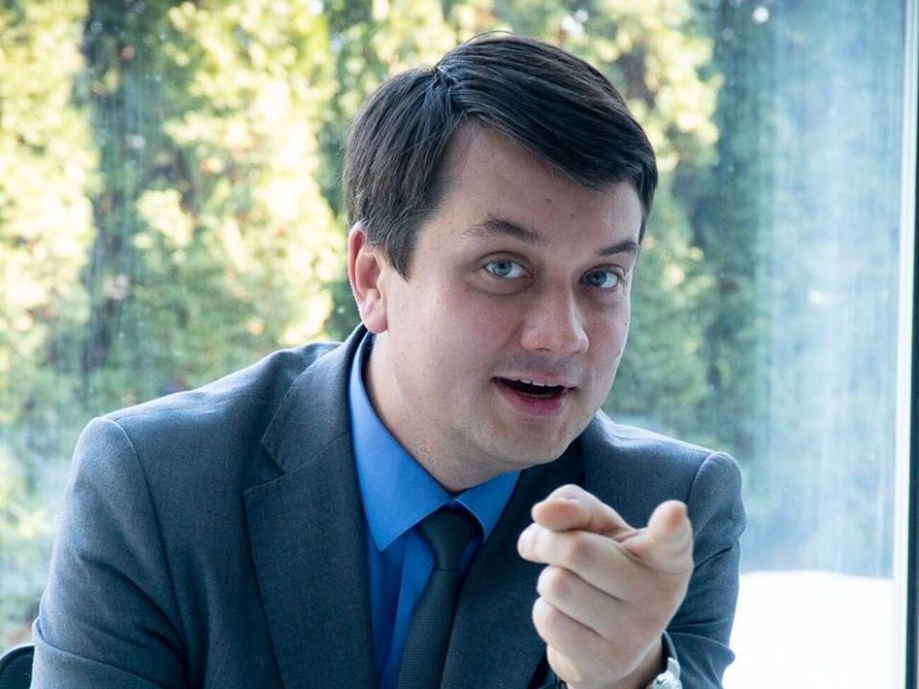 Разумков: Якщо ми говоримо про головів облдержадміністрацій, вони автоматично повинні написати заяви