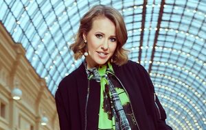 Собчак: Неможливо дивитися без сліз, як Платон намагається висловитися англійською у відповідь на дивні для нього звуки