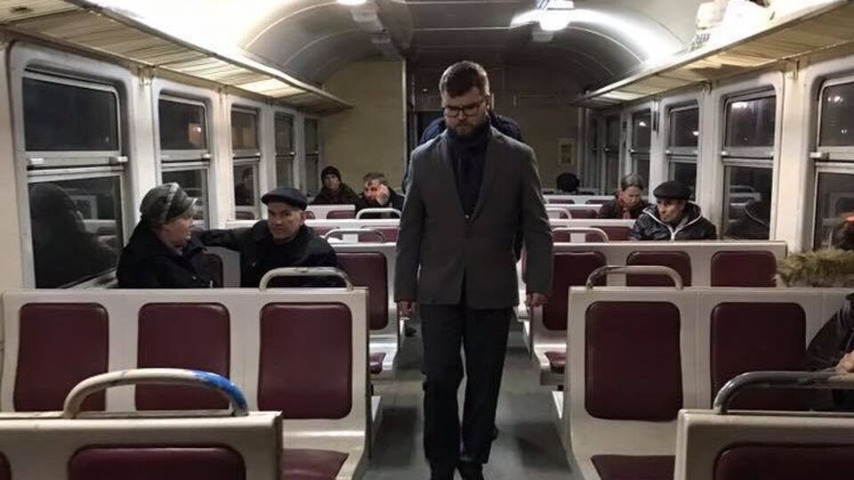 Полноценным руководителем компании Кравцов стал 10 января 2019 года