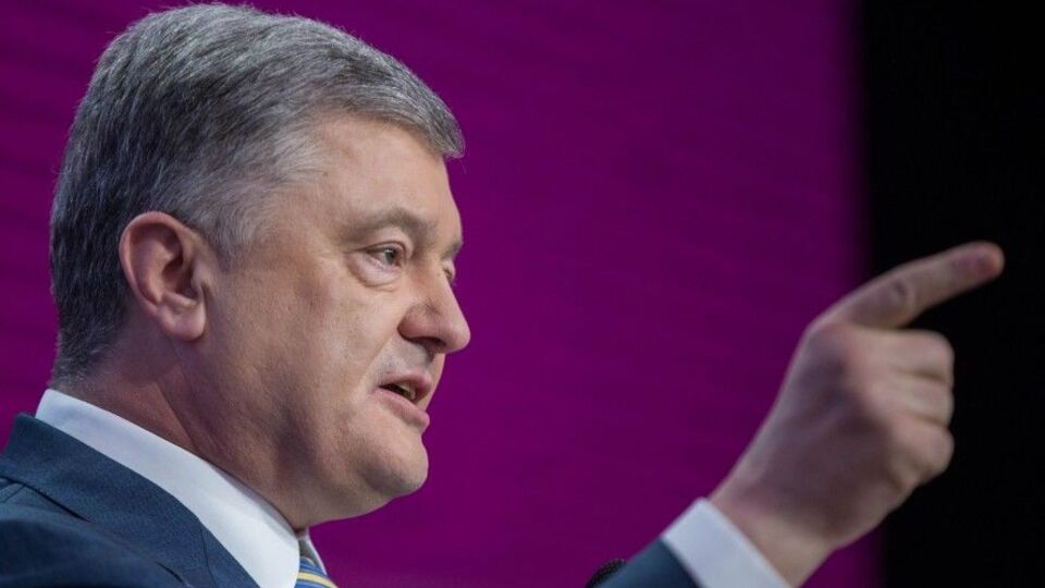 По результатам обработки более 99% электронных протоколов, Порошенко набрал 24,45% голосов избирателей