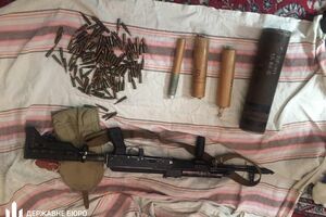Часть оружия и боеприпасов военный спрятал по месту временного проживания в Николаеве, рассказали в ГБР