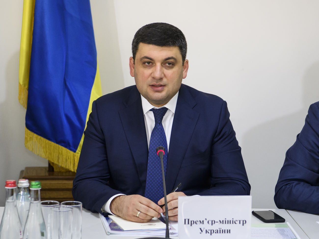 Гройсман: Я не розумію основи питання про відставку уряду