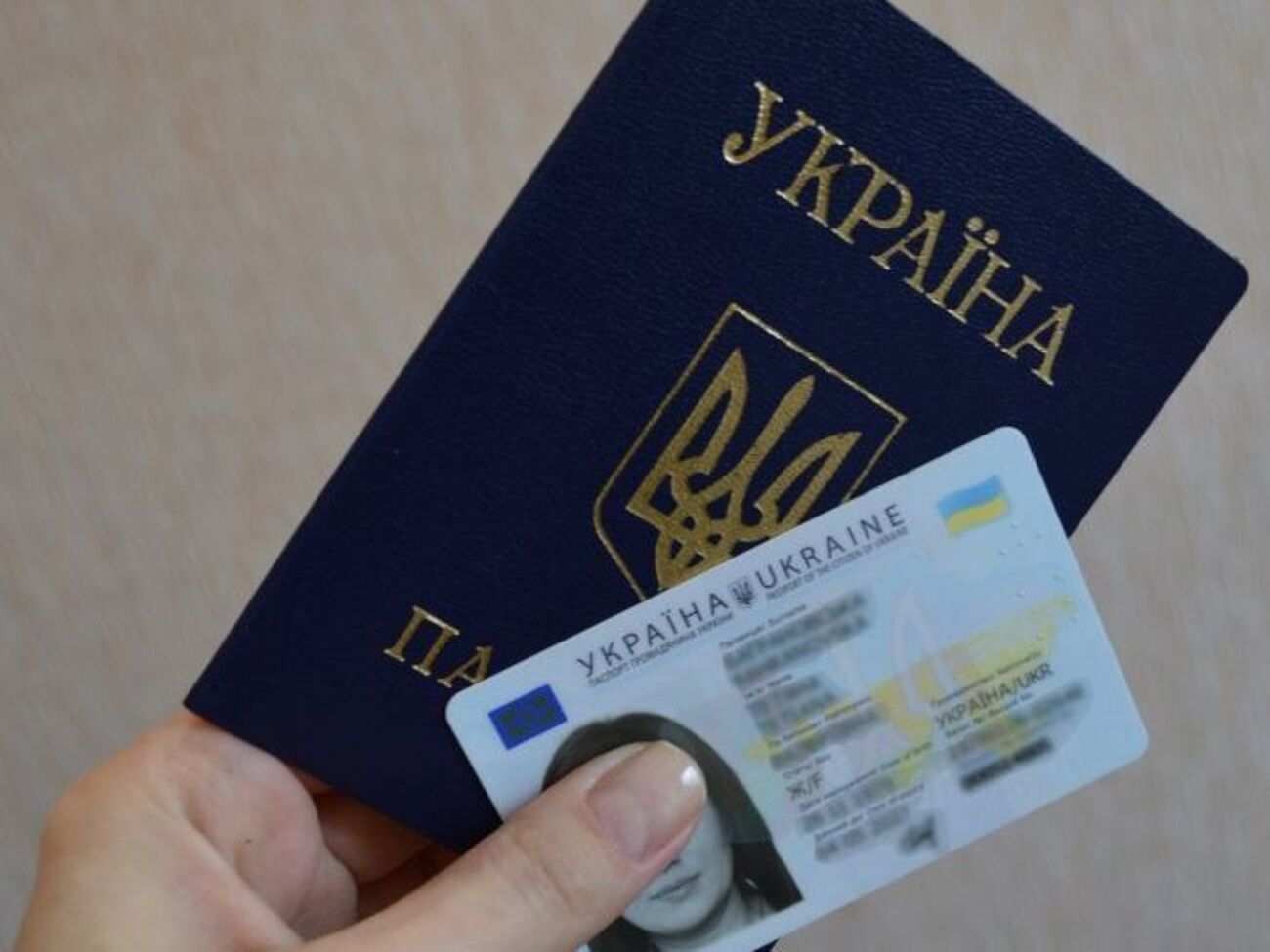 По сравнению с прежней, стоимость оформления паспорта увеличится на треть