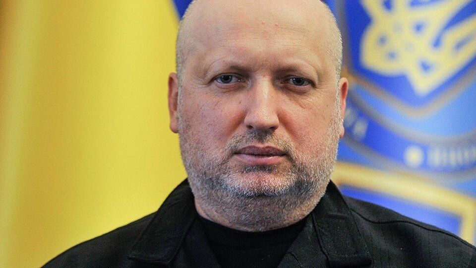 Турчинов: Російське законодавство дозволяє використовувати збройні сили для захисту громадян РФ поза межами російської території