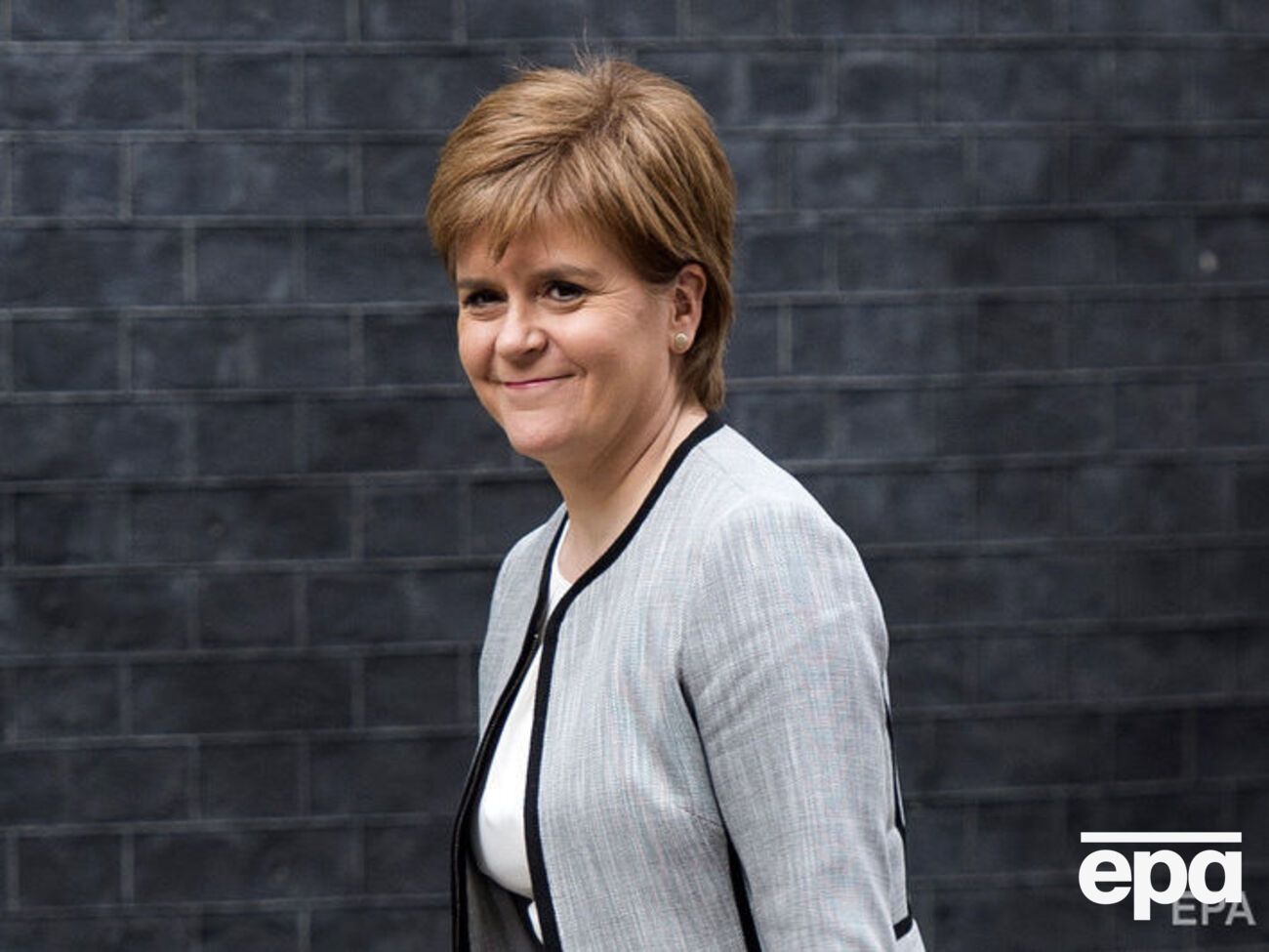 За словами Стерджен, референдум про незалежність Шотландії має відбутися до кінця каденції чинного парламенту