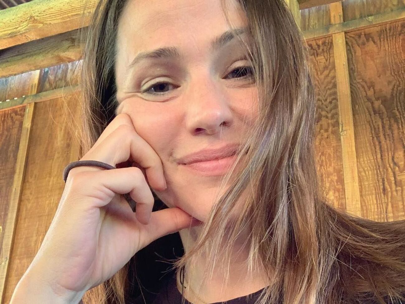 Издание People отметило внешность Гарнер и ее деятельность