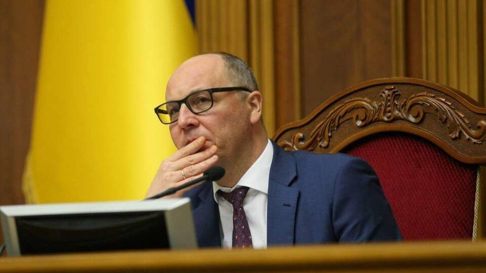 Парубій: Мобілізуємося, працюємо, приймаємо закон
