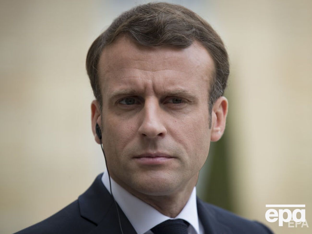 Макрон, предположительно, пообщался с российскими пранкерами