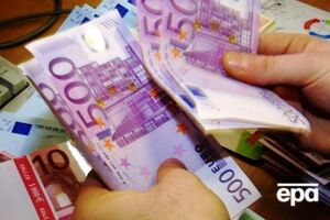 Банкноты достоинством €500 были введены в обращение в 2002 году