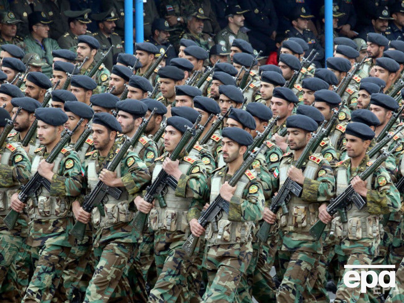 Іран не планував перекривати Ормузьку протоку, але готовий зробити на це, якщо санкції США буде посилено