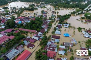 Наводнения и оползни настигли Индонезию 26 апреля