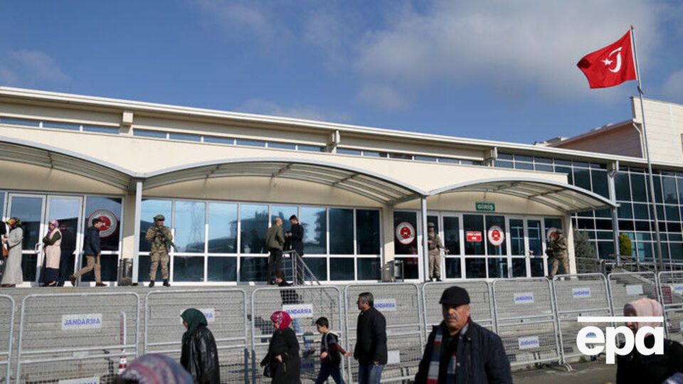 Самоубийство произошло в стамбульской тюрьме Силиври, заявили в прокуратуре