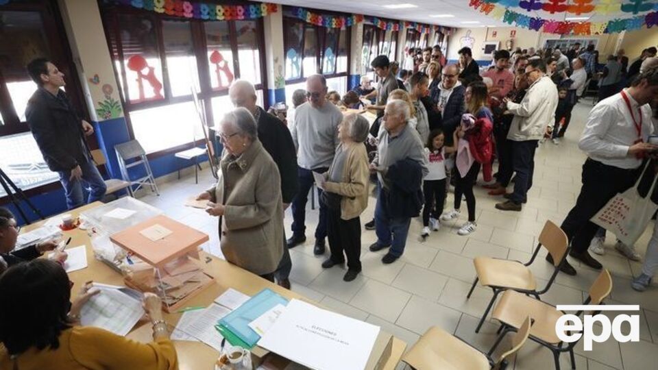 В Испании переизбрали парламент
