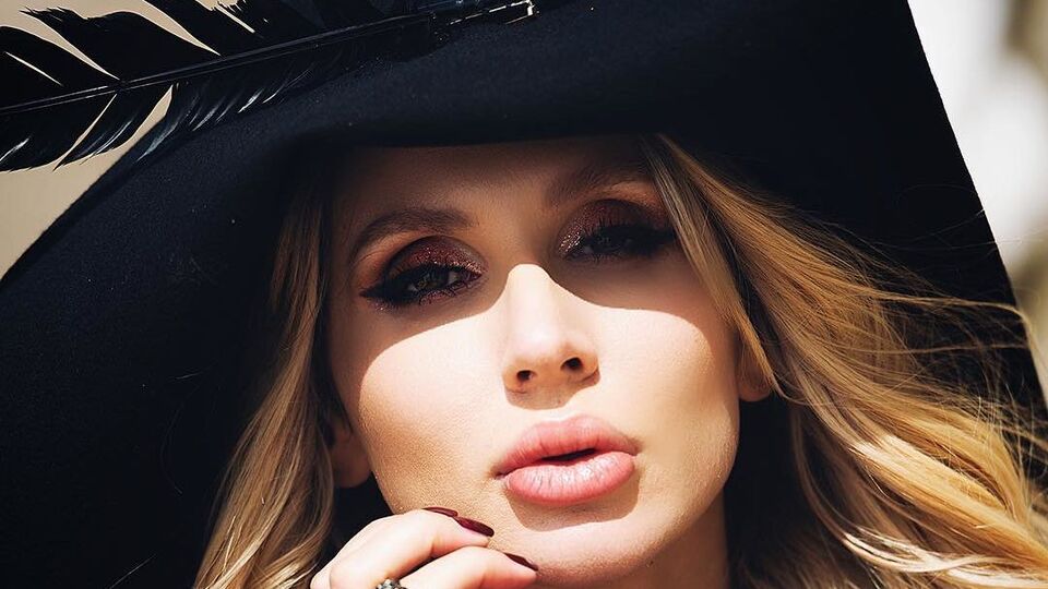 Партнери Loboda відмовилися працювати з нею – ЗМІ