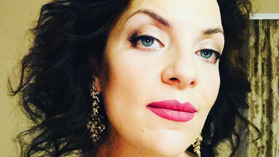 Холоденко: Мой папа отправил меня в музыкальную школу (в класс игры на бандуре) еще во времена СССР. Это было немодно