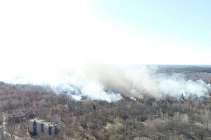 К тушению пожара привлекали 98 человек и более 23 единиц техники