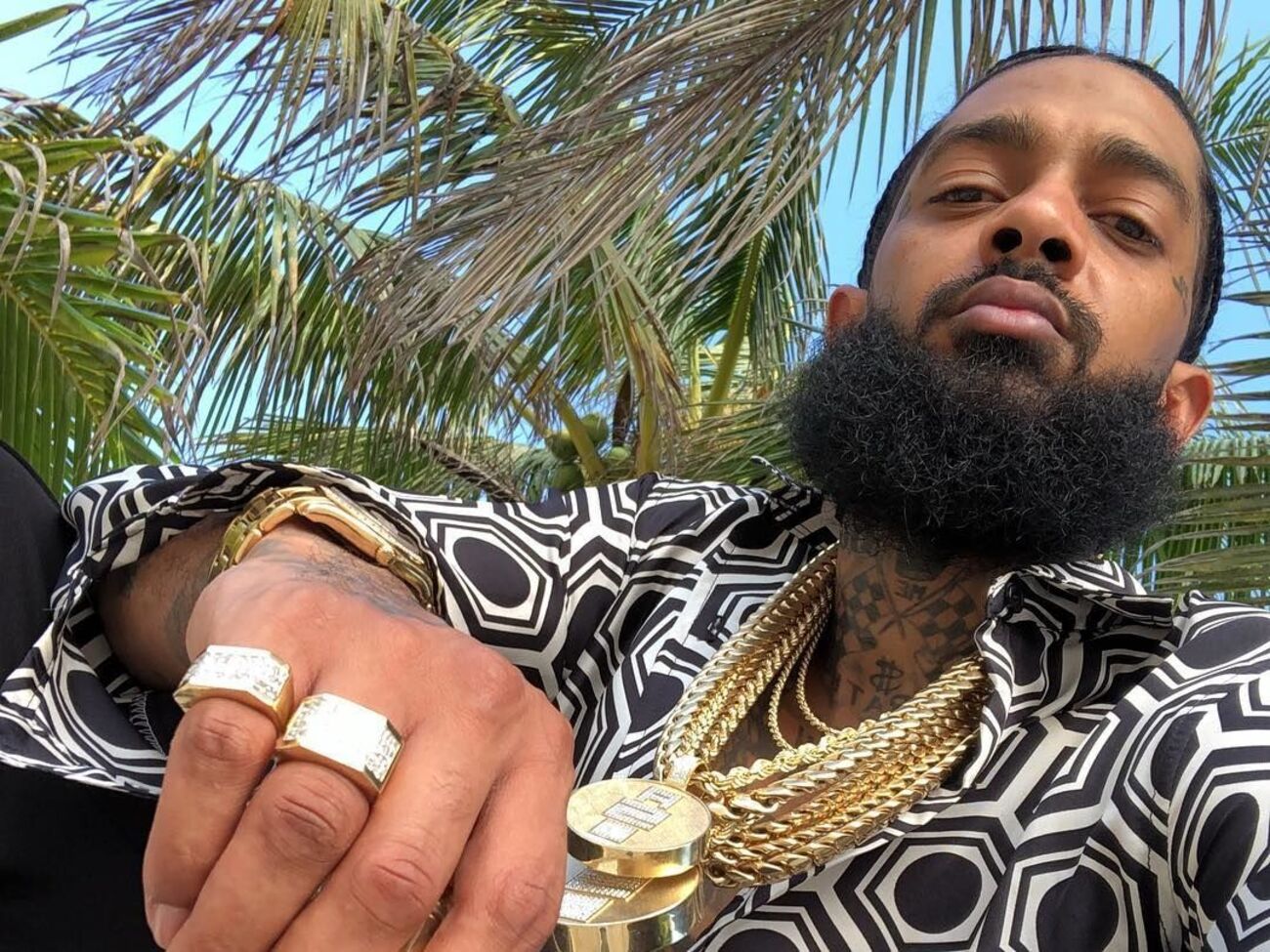 Nipsey Hussle убили днем 1 апреля