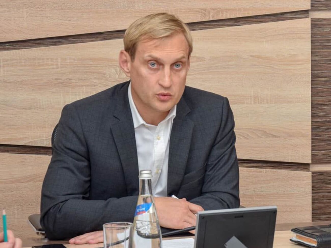 По месту работы Филонова идут обыски