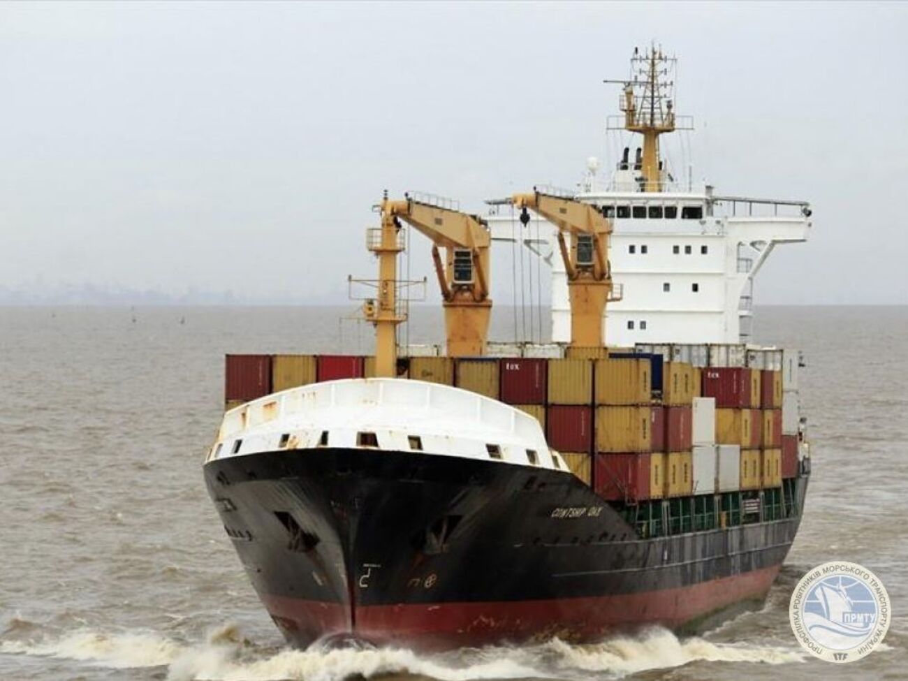 Контейнеровоз CONTSHIP OAK принадлежит греческой компании