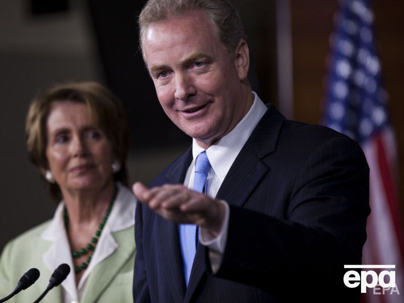 Сенатор Ван Голлен закликав до пильності напередодні виборів президента США