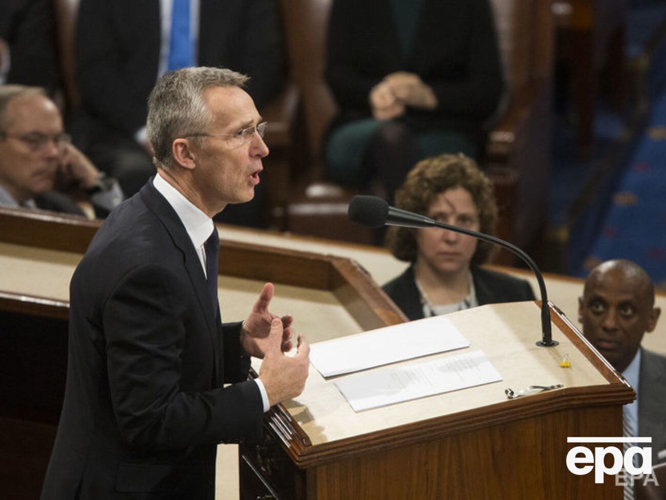 Столтенберг выступил в американском Конгрессе