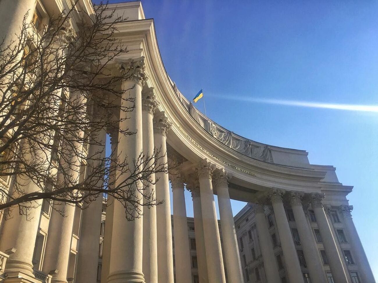 МИД Украины призвал к увеличению санкционного давления на Россию из-за решений Кремля по паспортам для жителей ОРДЛО