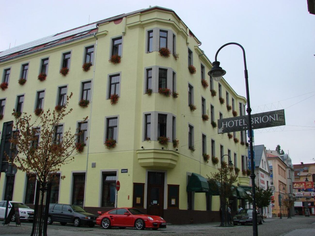 Владелец отеля в 2014 году вывесил объявление о запрете на проживание россиян