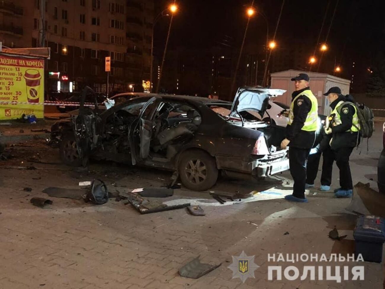 В Киеве взорвался Chevrolet Evanda