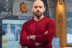 Завдання команди Порошенка – змусити Зеленського заговорити. У штабу Зеленського – нав'язати свій порядок. Кожен прагне показати виборцю, хто тут альфа