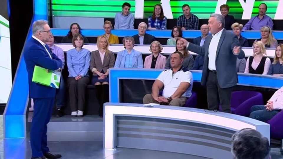 Лойко (справа) о Норкине (слева): Андрей когда-то работал на старом НТВ, был умным, остроумным, честным. Потом приспособился. И вот теперь сломался