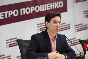 Медведев: Если Зеленский сам предложил эту историю с анализами, сам поставил ее в повестку дня, он должен сдавать анализы не "понарошку", а всерьез