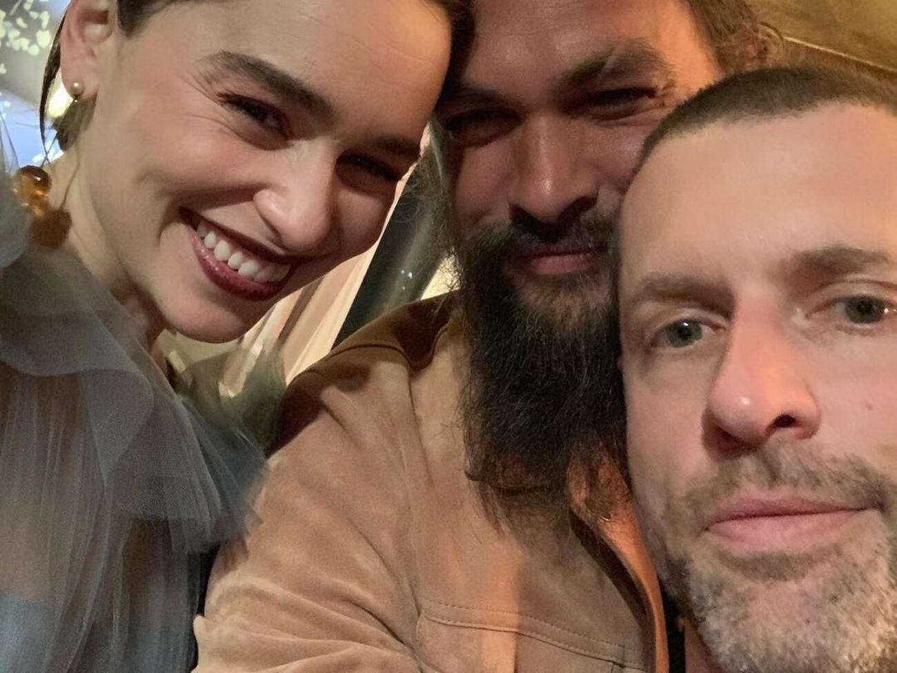 Момоа (на фото по центу) о Кларк: Я&nbsp;до безумия ее люблю