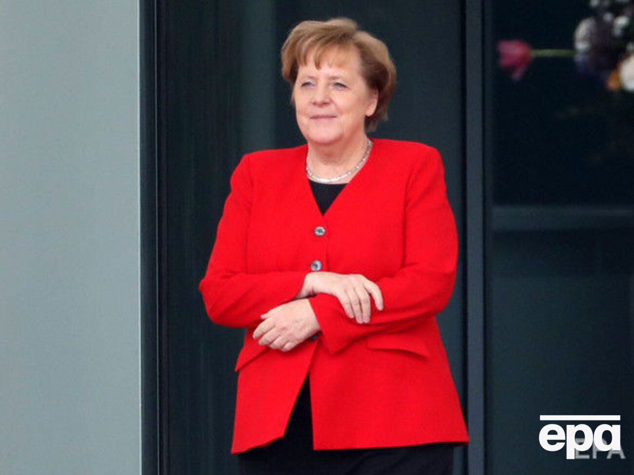 1 апреля Меркель поздравила Порошенко с выходом во второй тур президентских выборов