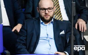 Фронмаєр представляє правопулістську партію "Альтернатива для Німеччини"