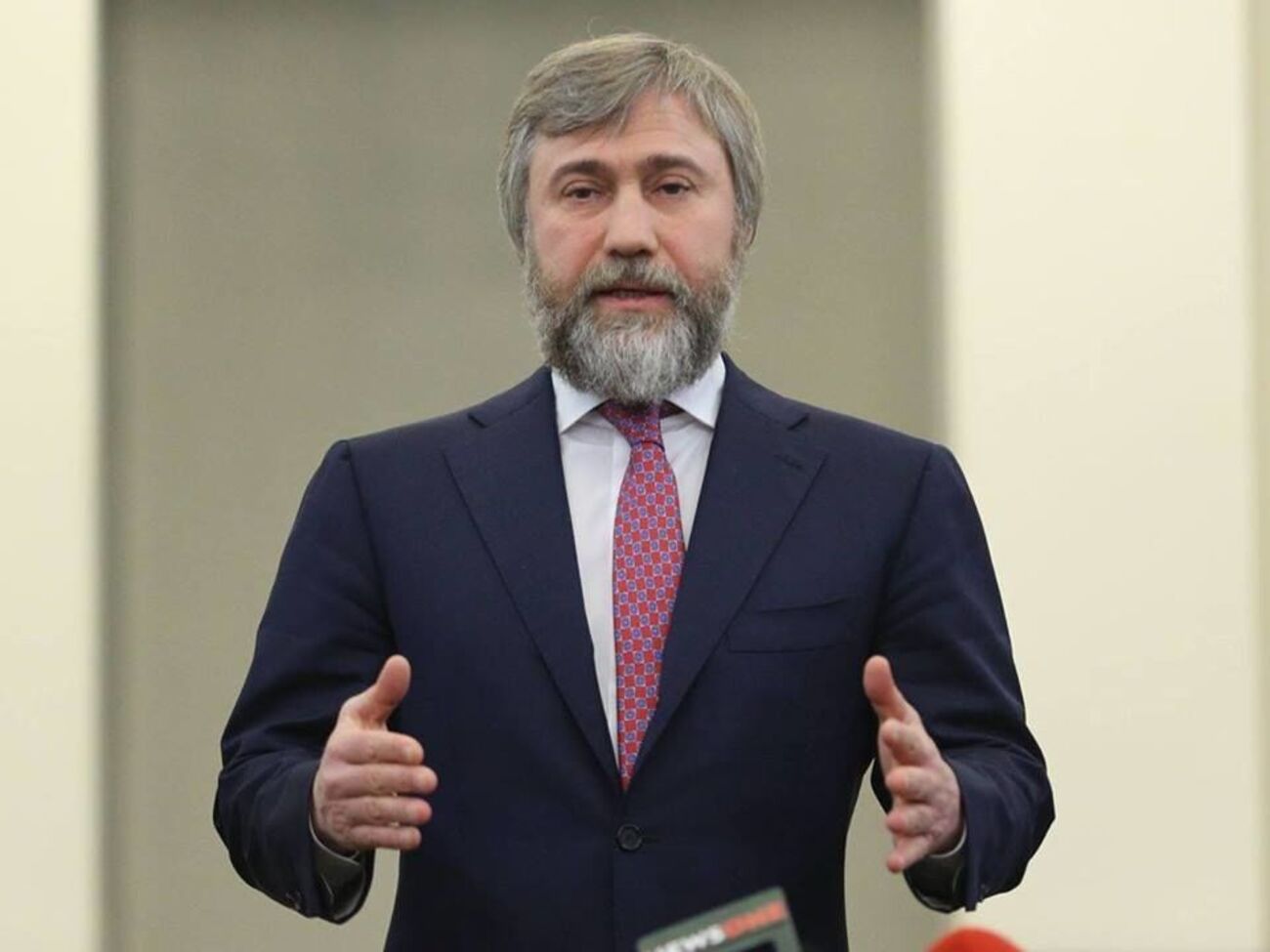 Вадим Новинський: Українську православну церкву насильно намагалися перейменувати на Російську церкву в Україні &ndash; не враховуючи ні конституційних норм, ні думки парафіян, ні позиції самої церкви