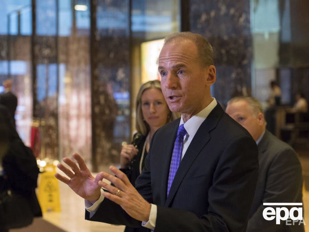 По словам Мюленбурга, компания&nbsp;добилась прогресса в разработке обновления программного обеспечения Boeing 737 МАХ, которое позволит избежать катастроф, подобных крушению лайнеров&nbsp;в Индонезии и Эфиопии