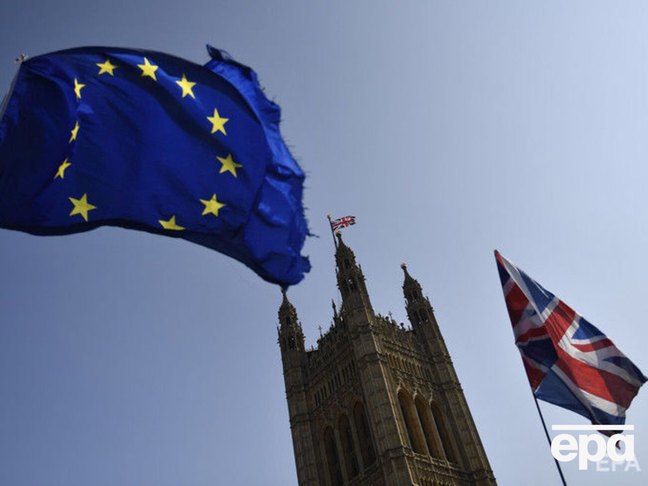 За даними ВВС, у ЄС розглядають можливість відстрочки Brexit на 12 місяців