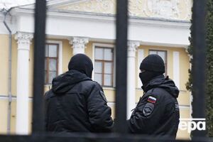 Приказ МВД России запрещает полицейским из РФ выезжать за границу