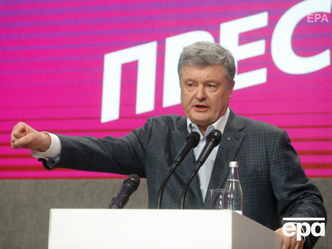 Порошенко: Ми точно знаємо, куди і як рухатися