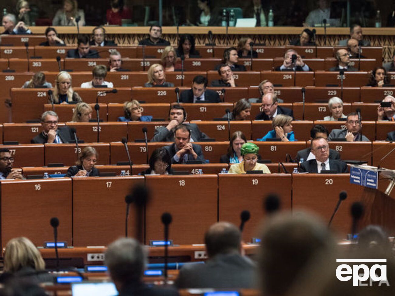 Документ, позволяющий вернуть российскую делегацию, должны внести в повестку дня за несколько часов до начала сессии ПАСЕ