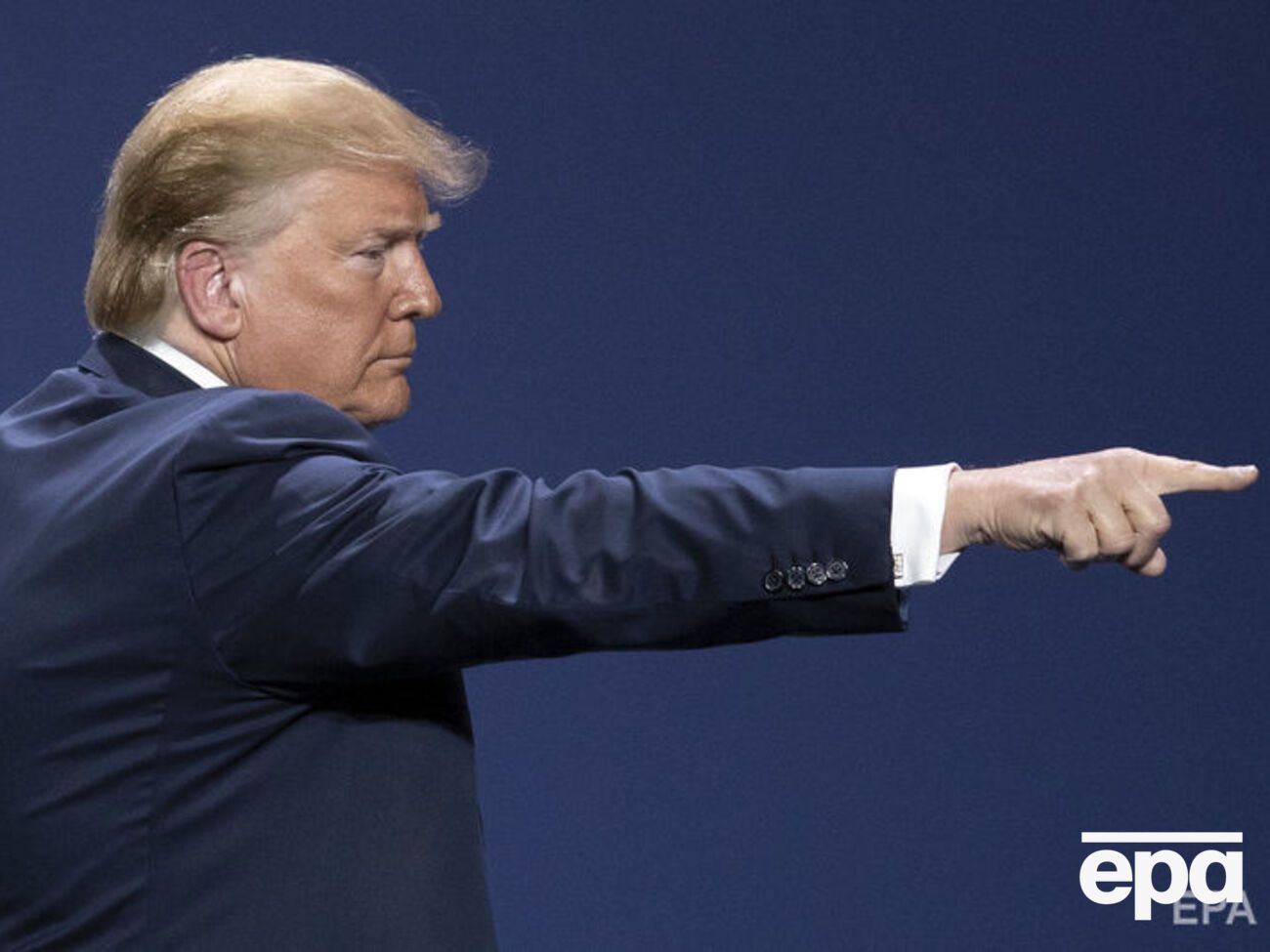 Трамп: Країна переповнена