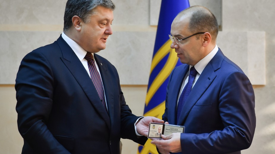 Степанов заявив, що Порошенко вийшов за межі своїх повноважень