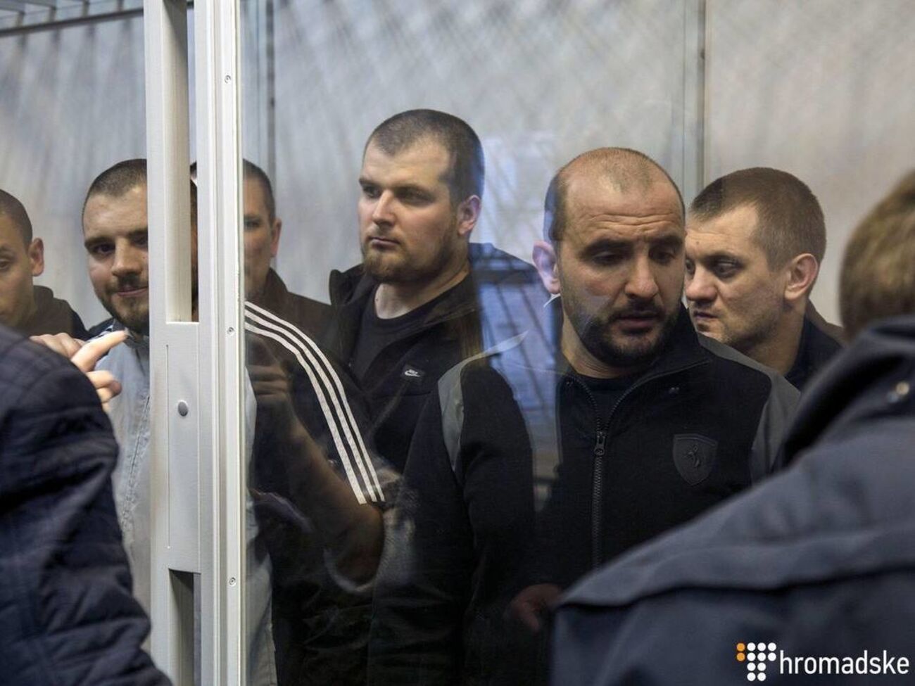 Троє підозрюваних у вбивстві Сармата просили суд обрати їм запобіжний захід, не пов&prime;язаний з арештом